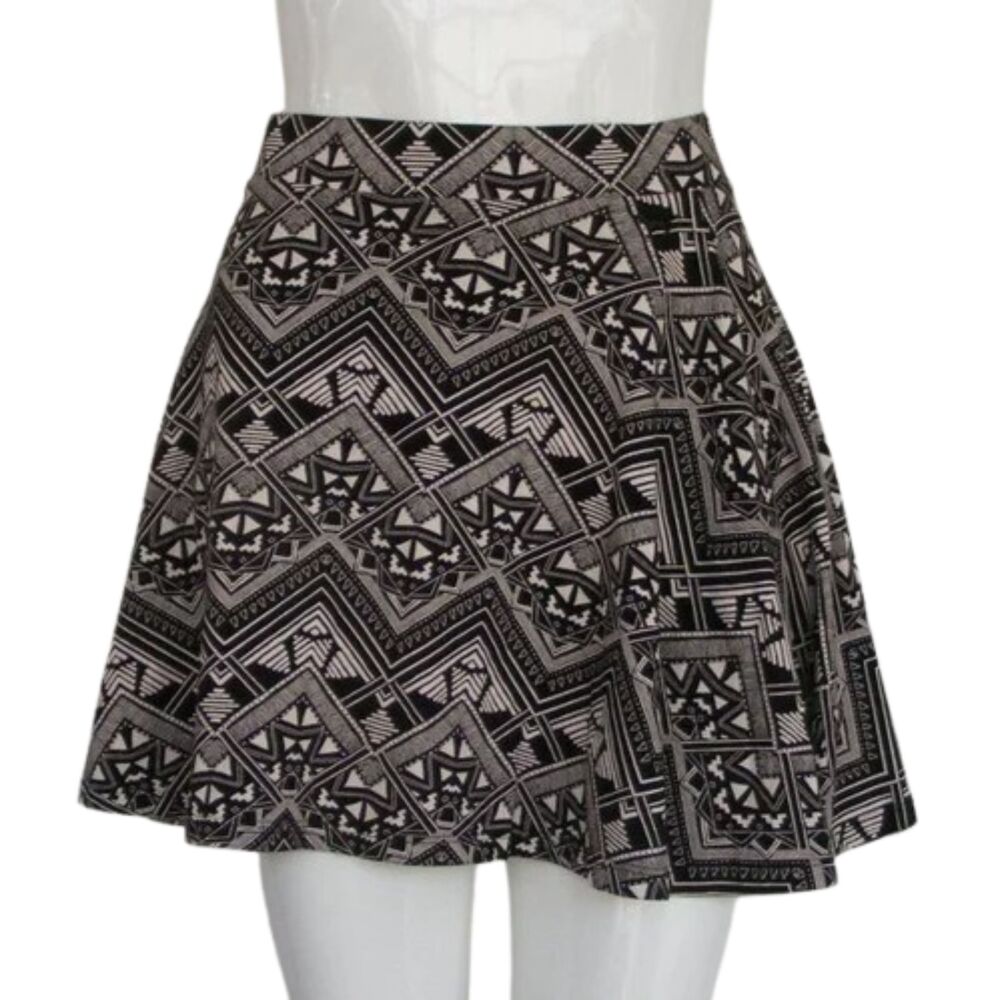 PINK VS Skater Skirt, S, Tribal Print, Soft Jersey, stretch, Short